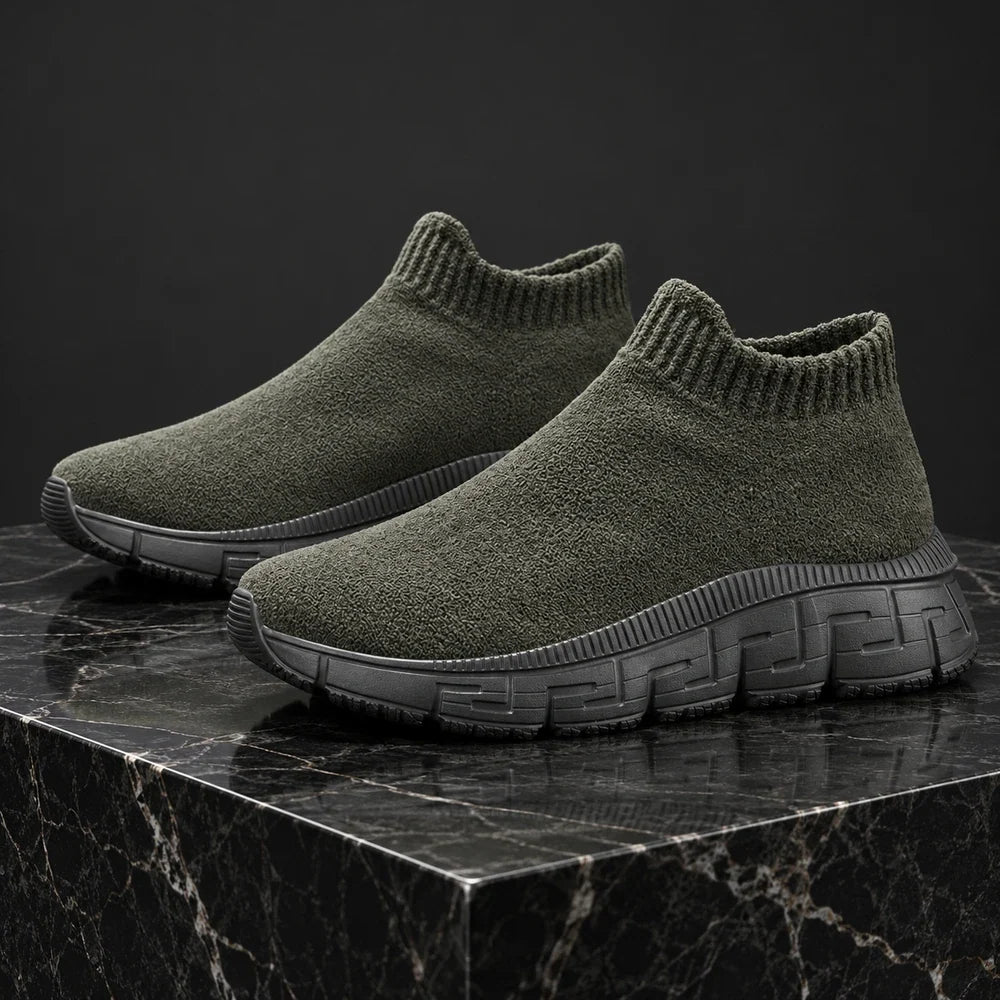 LUGO Casual Slip-on Sneaker