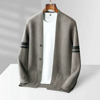 Strivon Classic Knit Cardigan